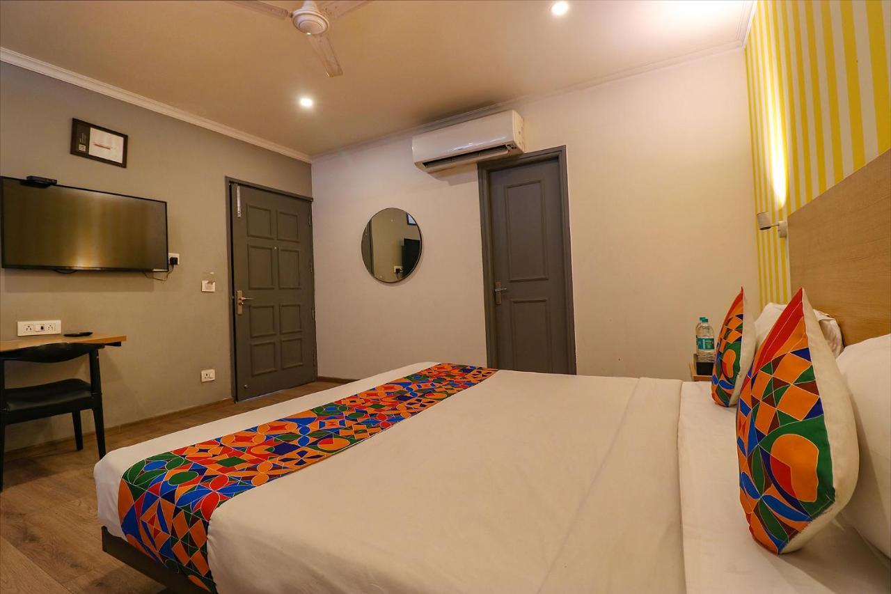 Fabhotel Chattarpur Enclave 뉴델리 외부 사진